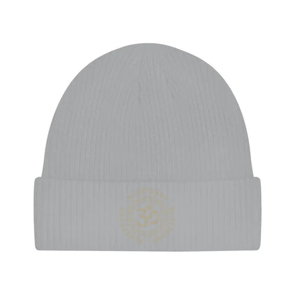 Om – Bio Beanie aus 100 % Baumwolle.